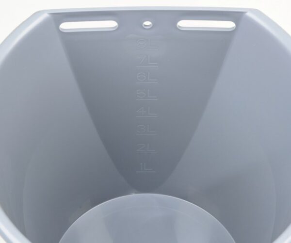 Calf Feeding Bucket - Image 3